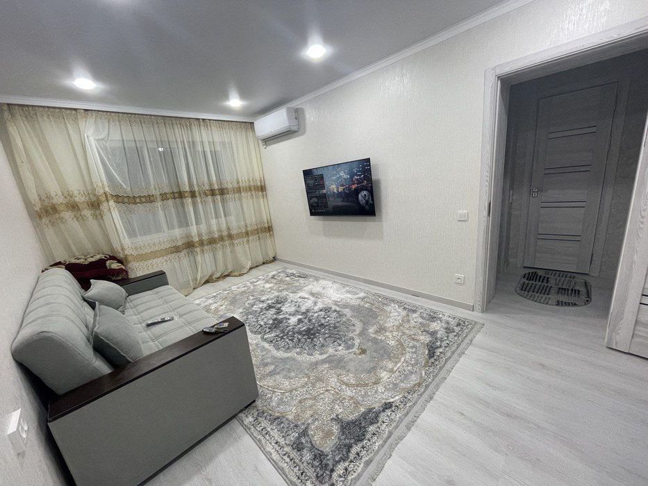 Сдам Чиланзар 1 КВ. 1комнатная 3этаж/4. Ориентир 66 школа