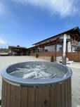 Liber 25-27 iulie ! Cabana de inchiriat in Jina,Sibiu,ciubăr jacuzzi