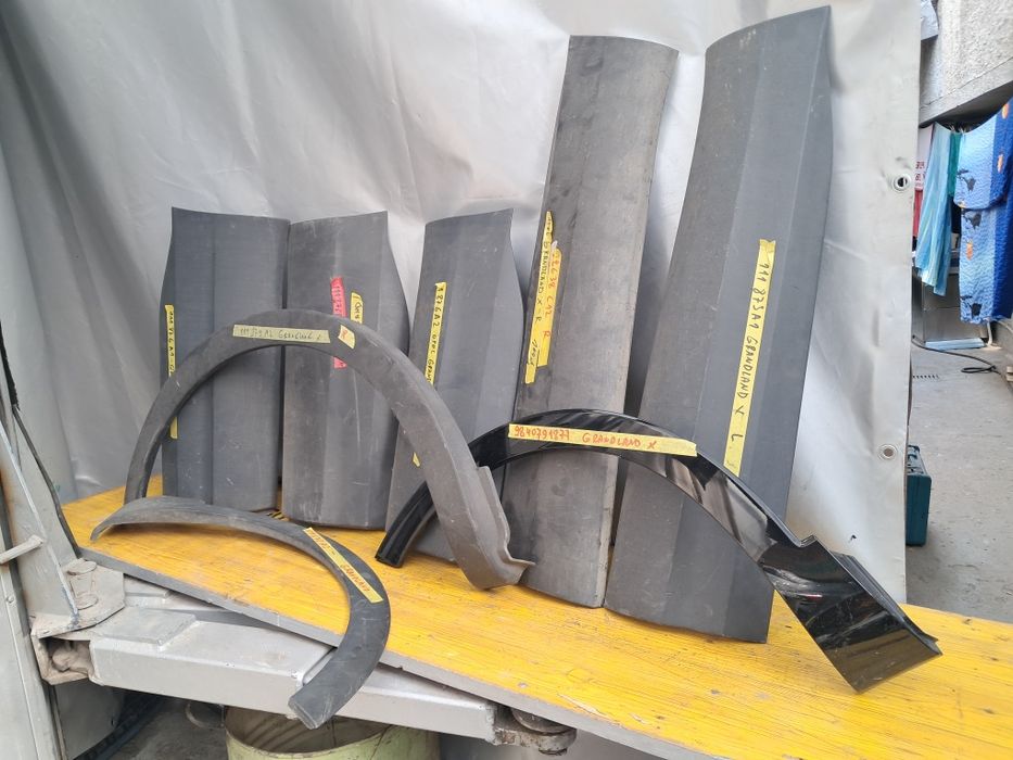 Лайсна калник врата Opel Grandland X