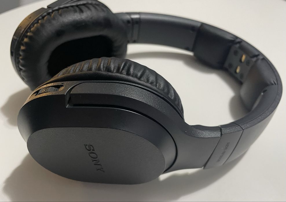 Casti sony ca nou
