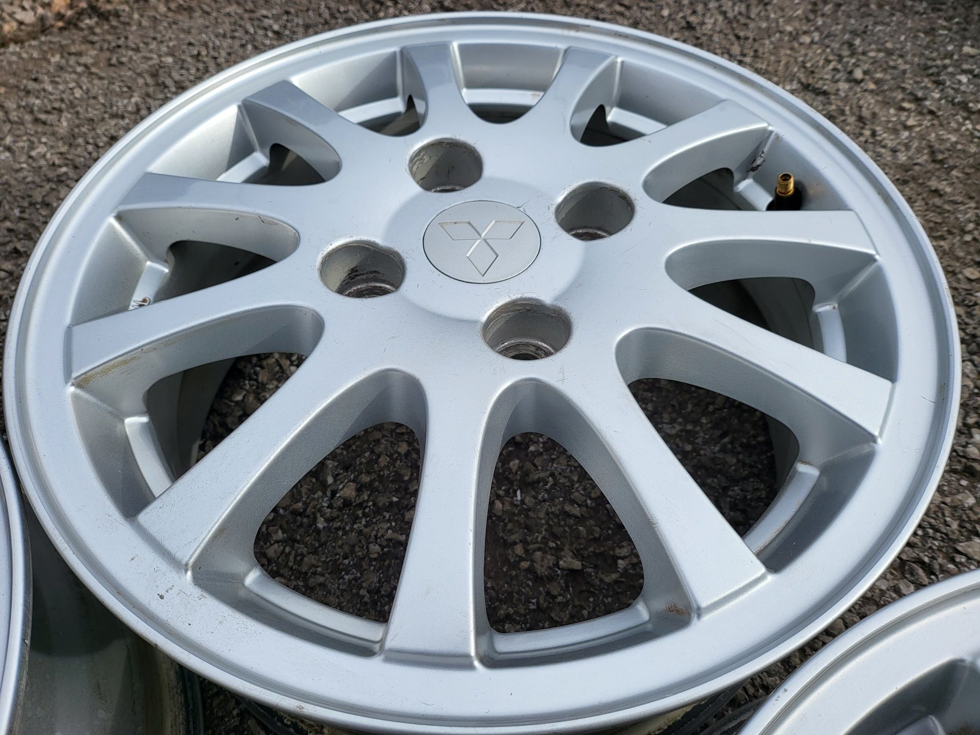 Лети джанти 15 4х114,3 Mitsubishi ,Мицубиши ,