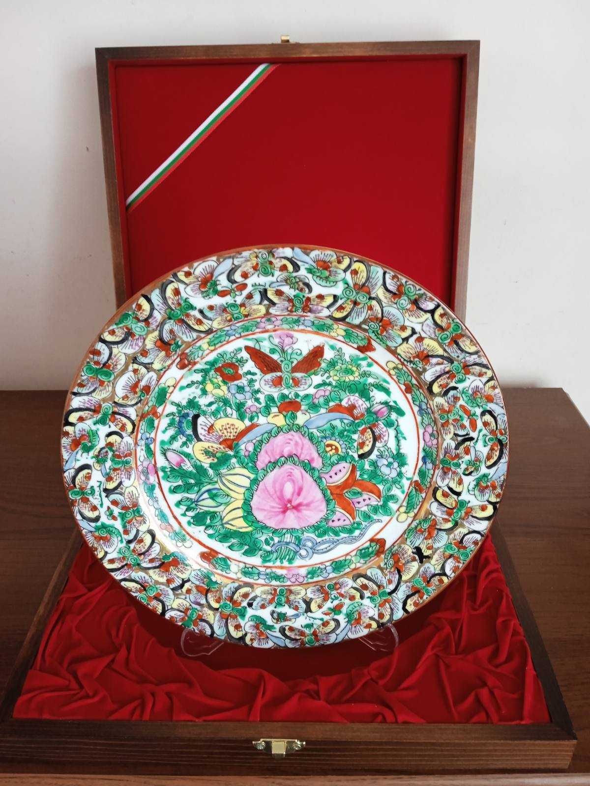 Благоденствие, Колекционерска чиния, рисуван порцелан с позлата