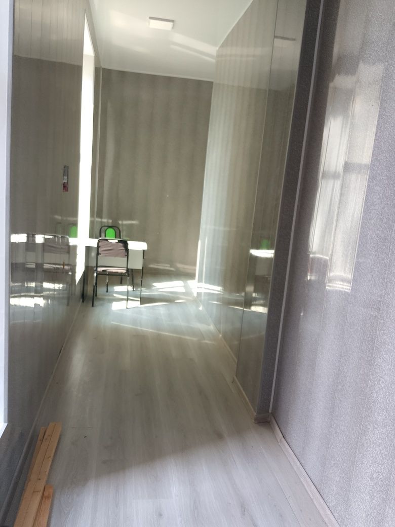 Чиланзар ор автошкола 43м² 2этаж 1кабинет в доль дороги Юр адреса