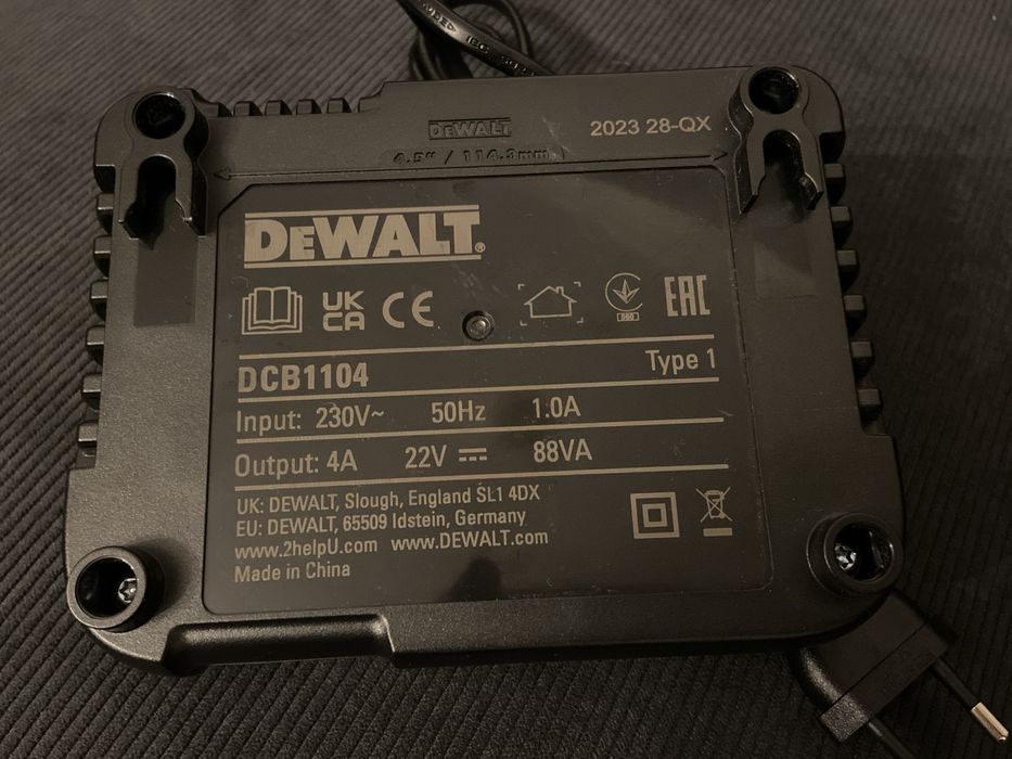 Încărcător-Rapid (4Ah), DCB1104/DCB115, original-DeWALT/acumulatori XR
