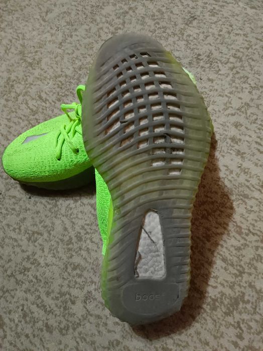 Кроссовки     б.у