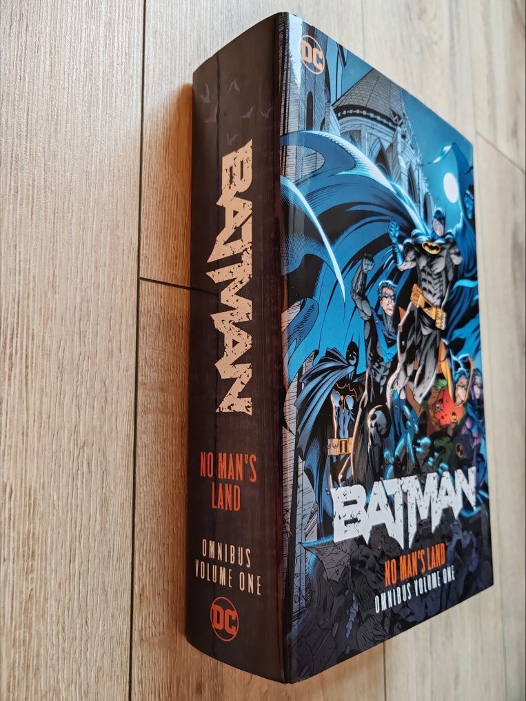 Комикс Batman No Man's Land Omnibus Volume One