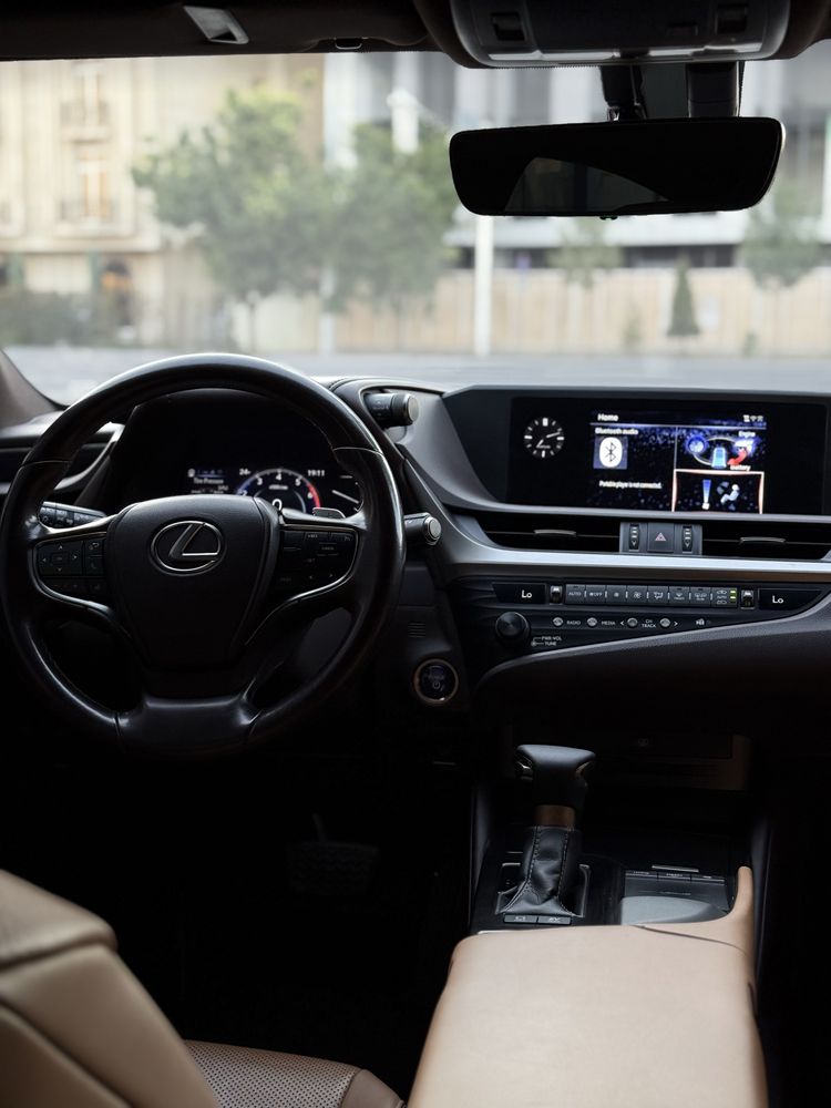 Lexus ES300 Hybrid