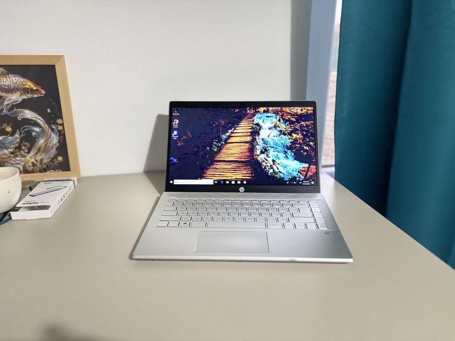 Hp 14 inch• Geanta noua cadou• i3-10th gen• 8gb • 256• utra rapid