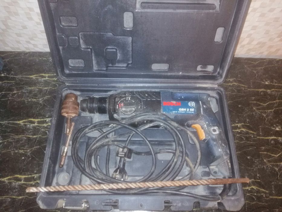 Scule profesionale Bosch, Erbauer, Dewalt