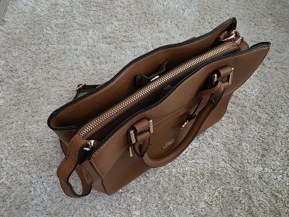 Дамска чанта L.CREDI