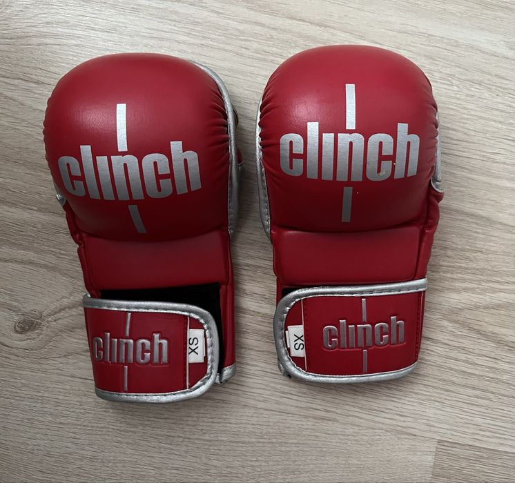 Продам перчатки Clinch ММА