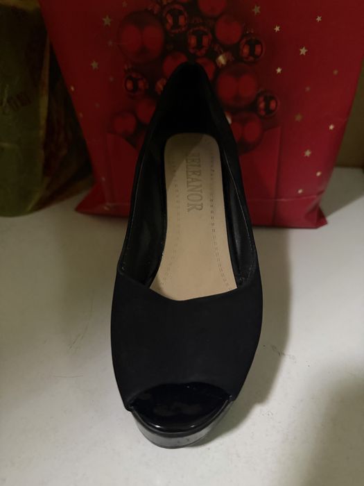 Обувь на каблуке