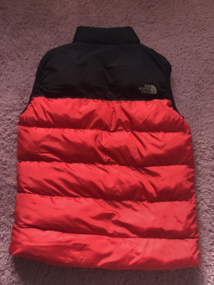 The North Face яке\елек L