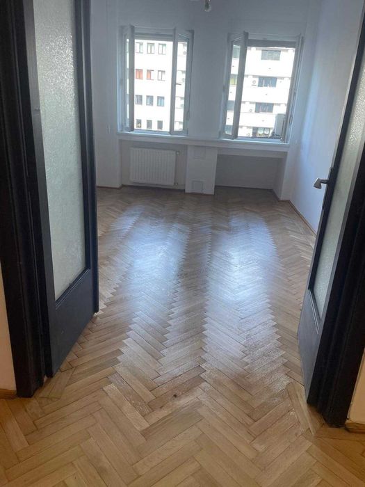 Piata Romana, apartament 134 mp, consolidat 1978, direct proprietar