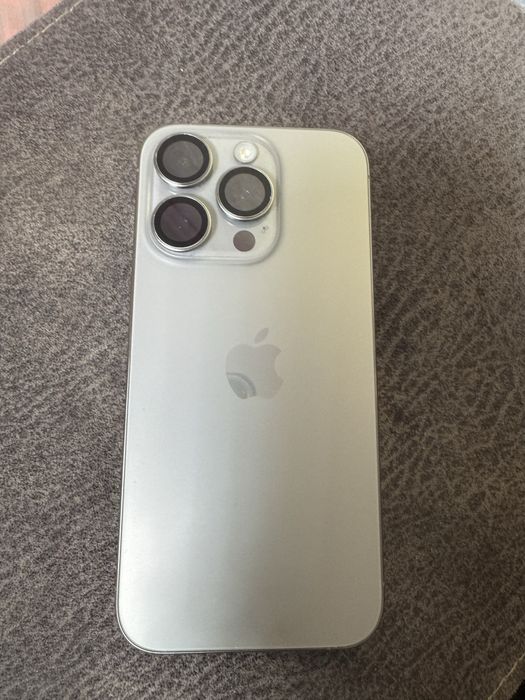 iPhone 15 PRO 256 gb в отличном состояний