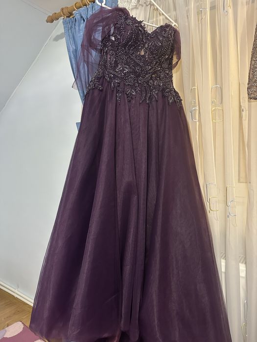 Rochie de seara cu corset