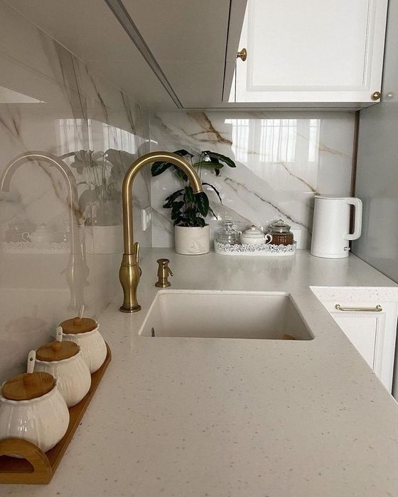 Столешницы из искусвенного камня!