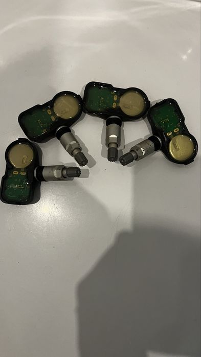 Датчики давления шин для Toyota