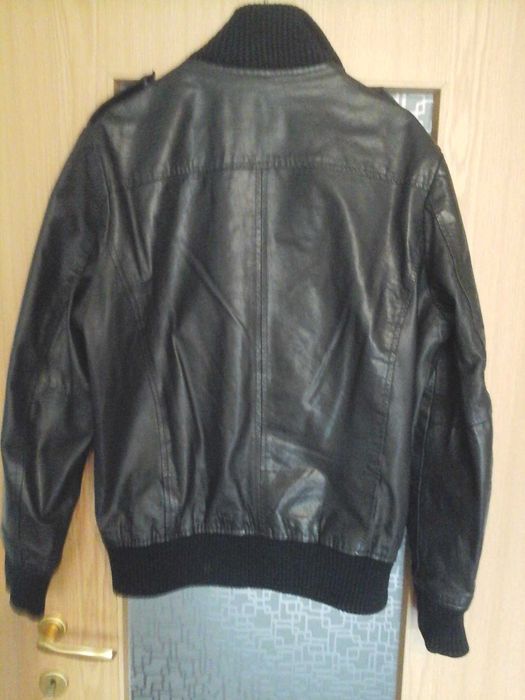 мъжко кожено яко