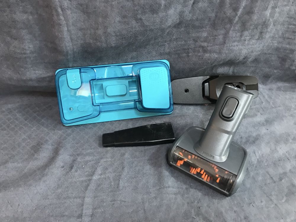 Вертикална прахосмукачка Philips SPEEDPRO Aqua 3in1