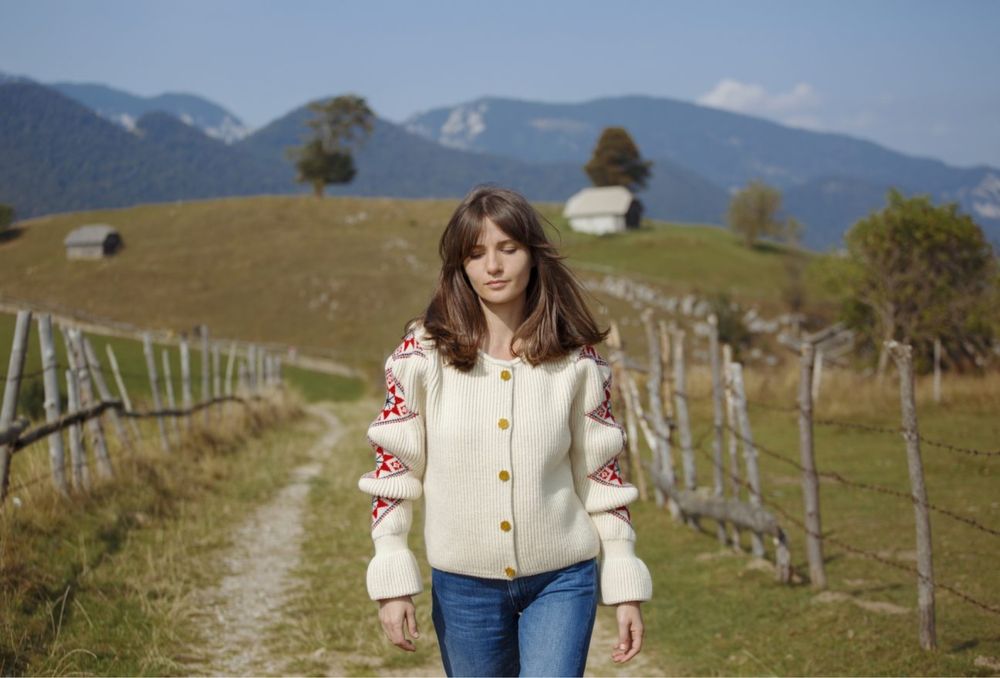 Cardigan lana Ami Amalia