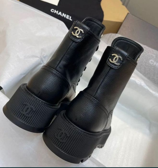 Ghete Chanel piele naturala dama