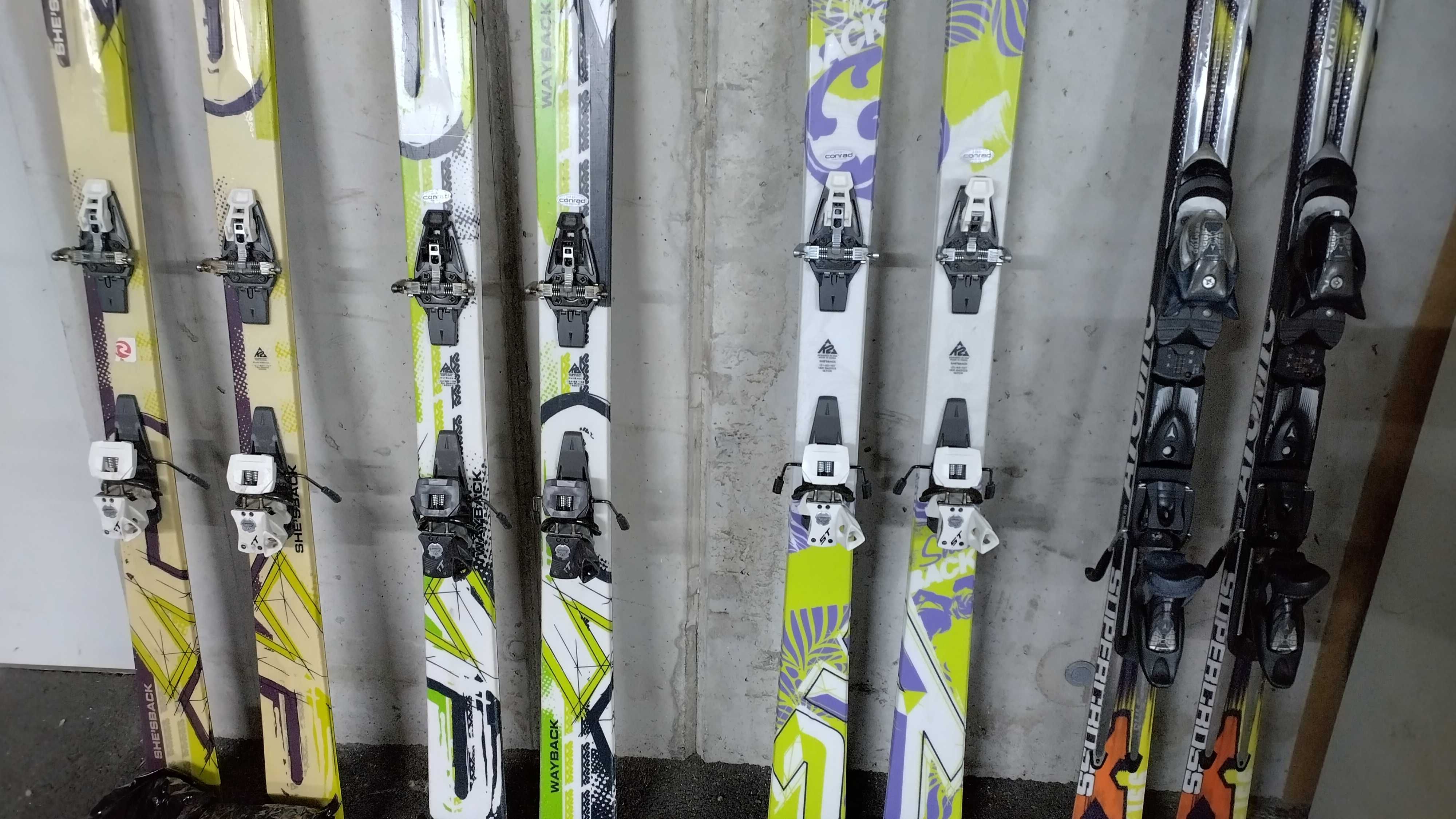 Туринг Ски К2 + 1 чифт алпийски ски АТОМИК
