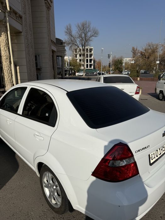 Nexia 3/4 poz avtomat sotiladi yoki variantga beriladi