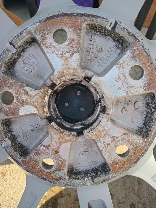 Vând jante Ford transit custom