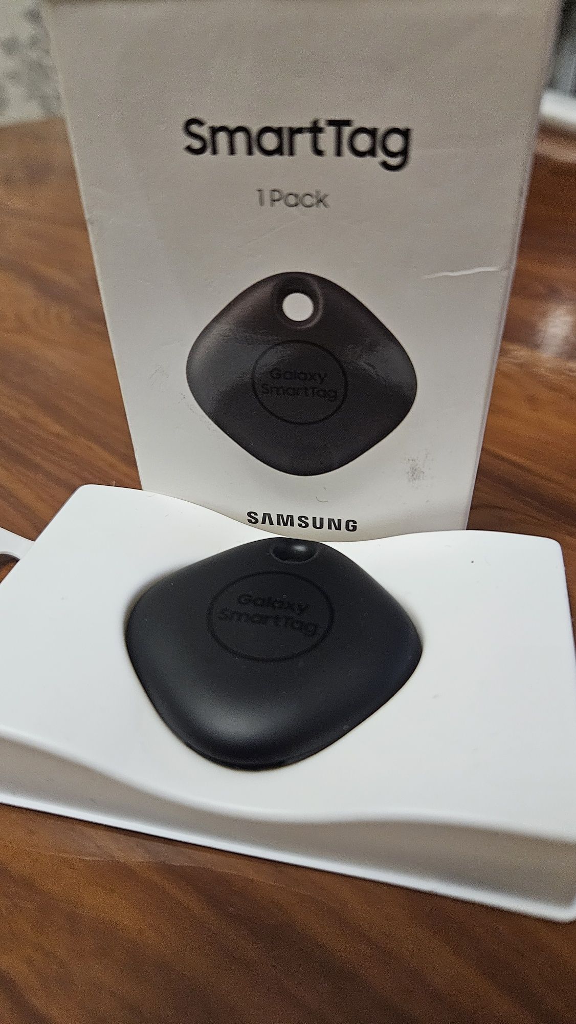 Продам SmartTag Samsung