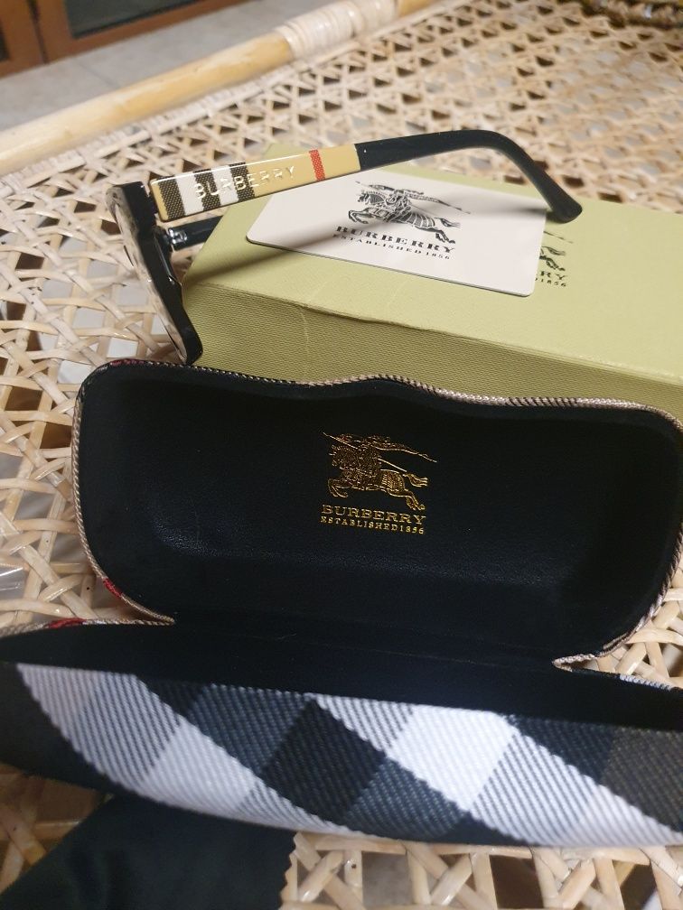 Ochelari de vedere Burberry