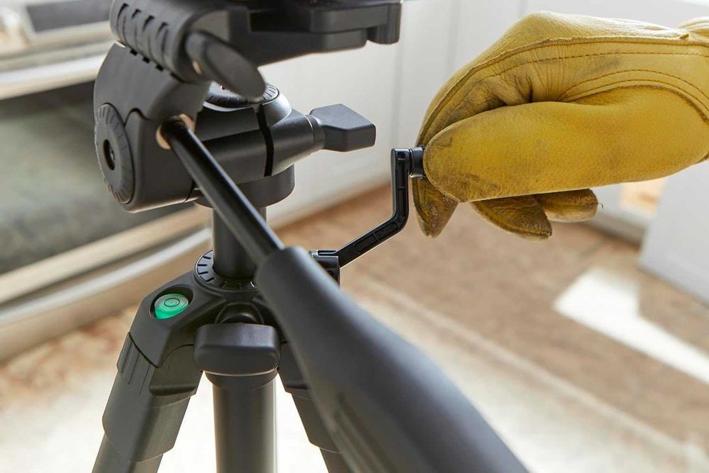 ПРОМО Нов Статив BOSCH BT 150 Professional, 55 - 157 см, 1/4"