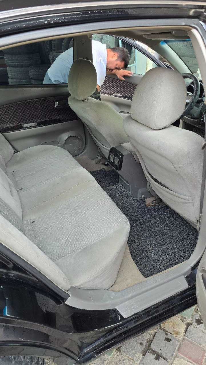Nissan Altima 2006 yil