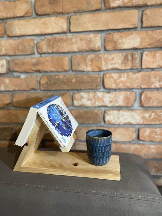 Suport de carti din lemn - cadou Craciun