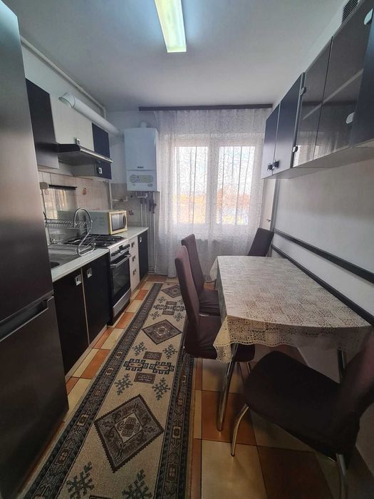 Apartament de închiriat Tg-Mureș, lângă Spitalul. Județean