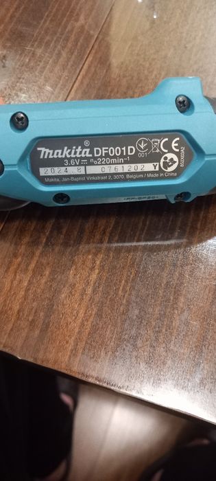 Акумулаторна отвертка Makitta