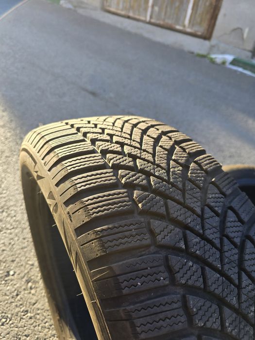 Bridgestone Blizzak LM005 225/55/17