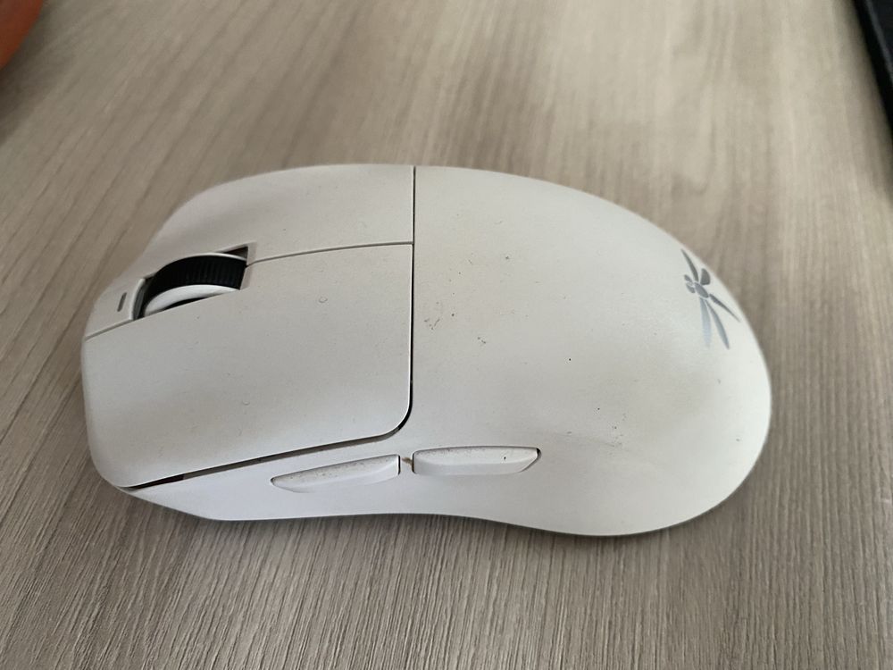 Компьютерная Мышь Беспроводная  VGN Dragonfly F1
