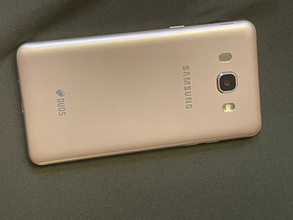 Samsung Galaxy j5 DUOS GOLD in stare perfecta ca Nou, dual SIM
