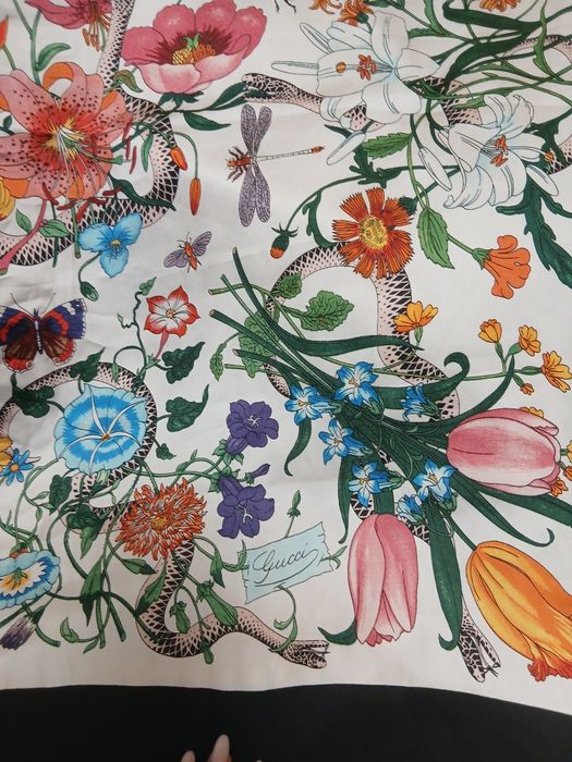 Gucci floral snakes копринен шал
