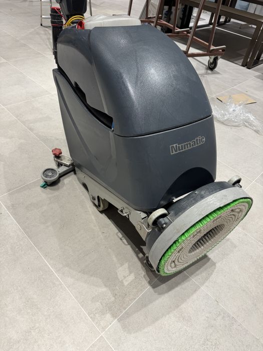 Numatic TGB 4045/100 masina spalat pardoseli