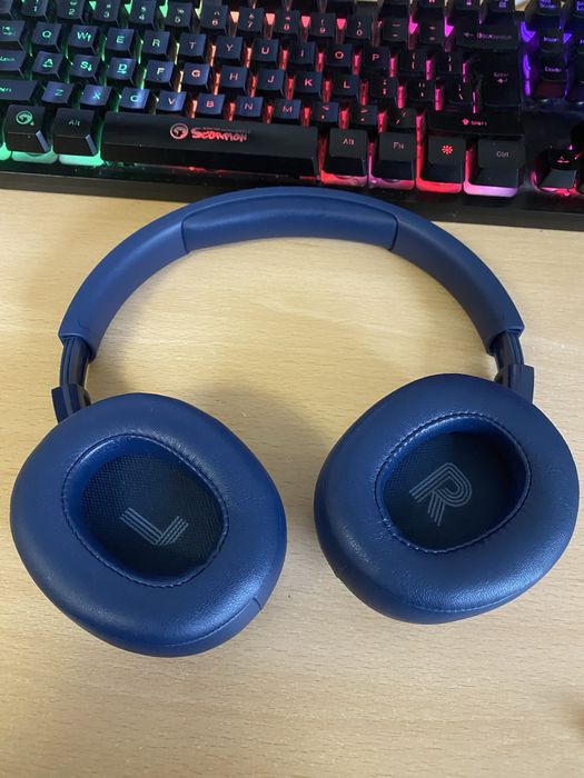 Vand casti JBL Tune 770NC