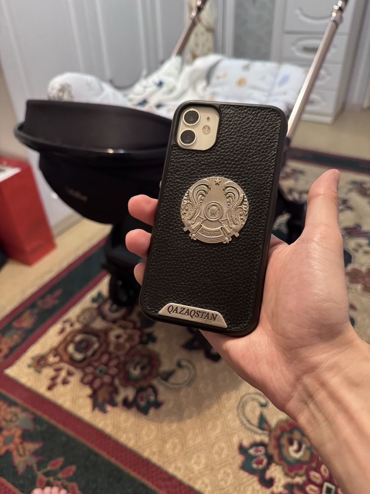 iPhone 11, белый — в идеальном состоянии. Готов к новым впечатлениям!