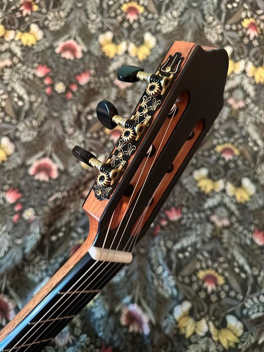 Класическа китара марка Кремона, серия Artist, модел Romida RD-S