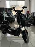 Скутер,skuter moto elektrovelik