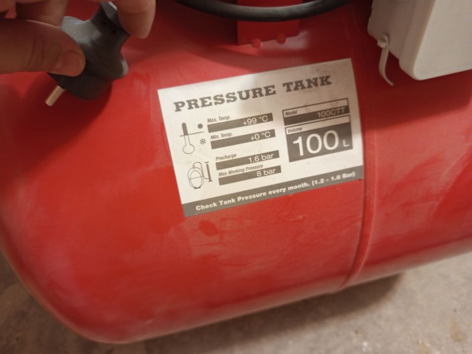 Гидроаккумулятор