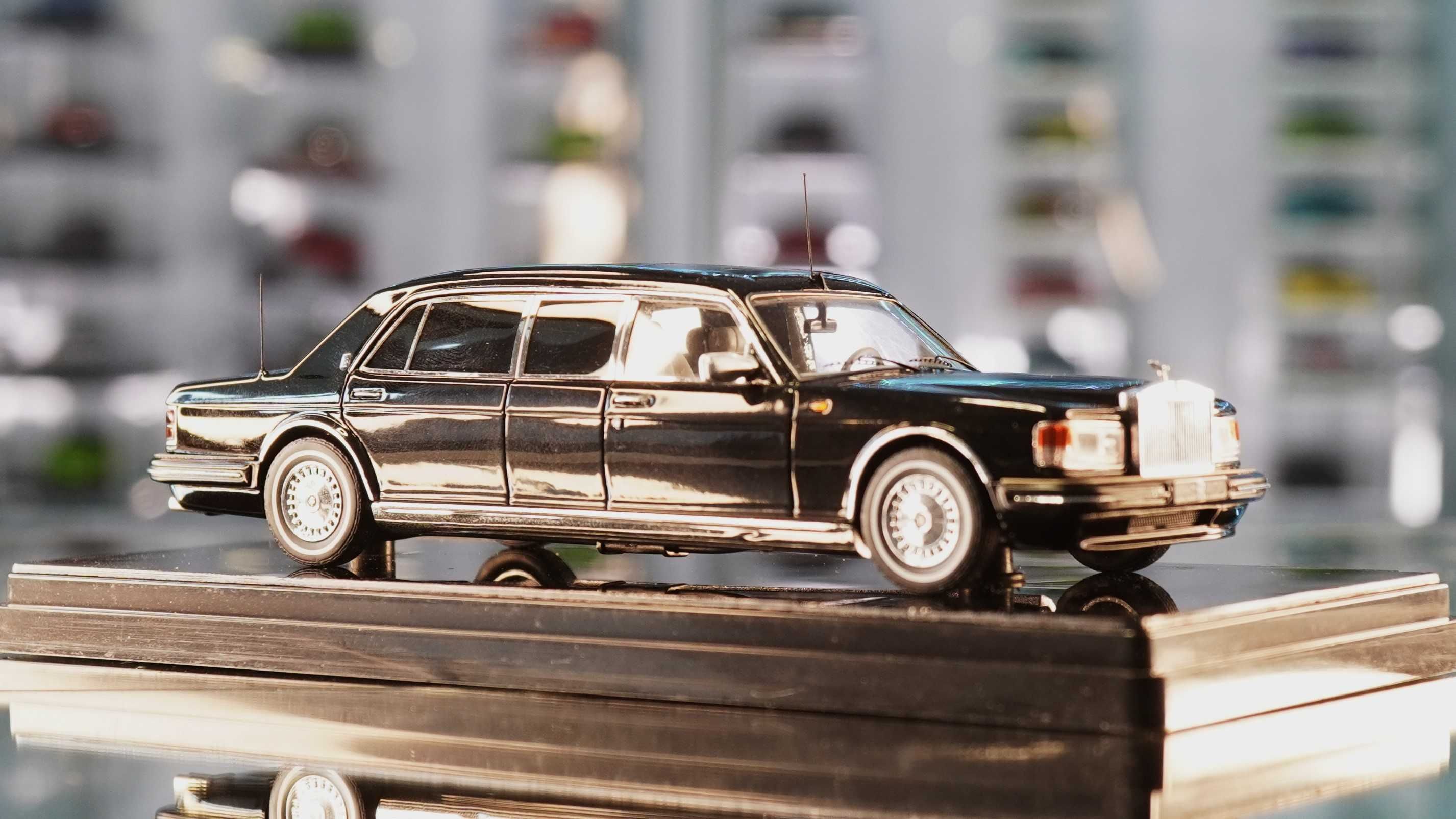 1991 Rolls-Royce Silver Spur II long limousine - True Scale 1/43