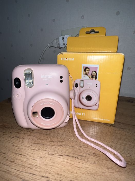 Фотоаппарат Fujifilm Instax Mini 11