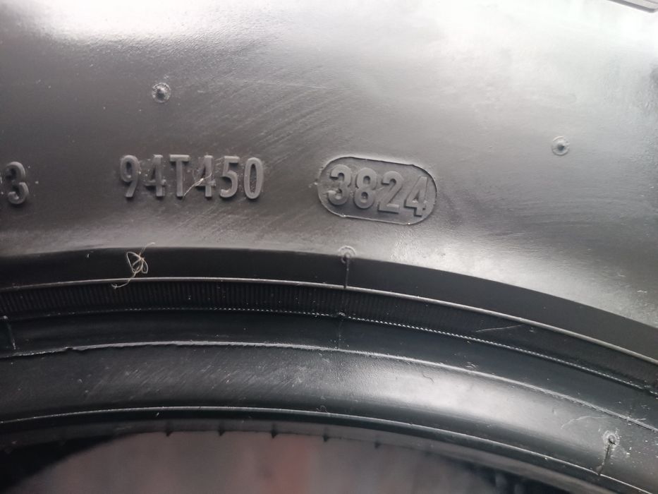 215/60/16 Pirelli Дот 3824
