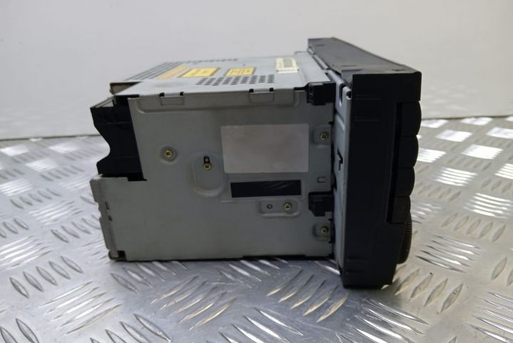 Radio cd player A2118209889 Mercedes-Benz E-Class W211/S211